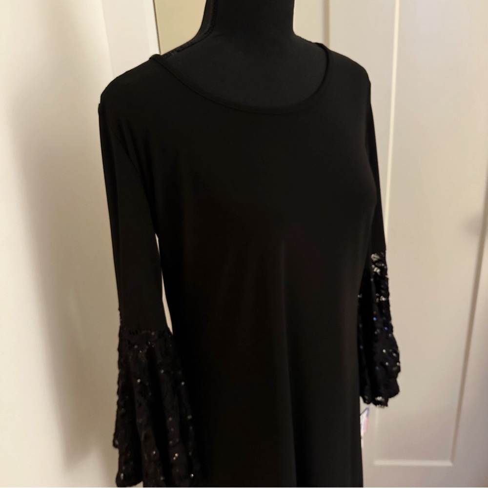 NWT R&M Richards Black Dress 12